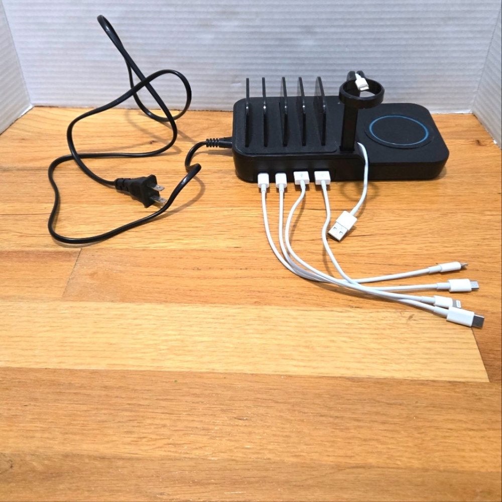 Multiple Devices Charging Station